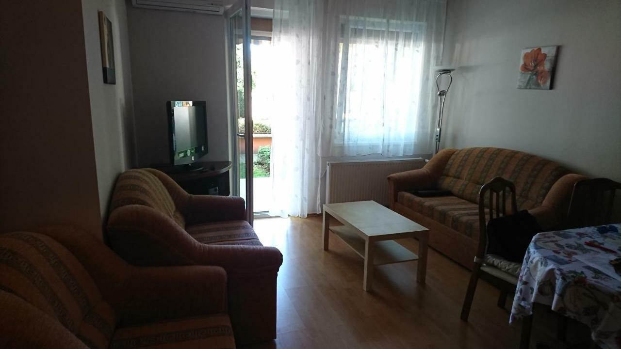 Villa Palazzo Apartments Siófok Exterior foto